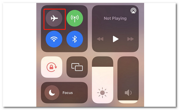 iOS Control Center Airplane Mode Icon